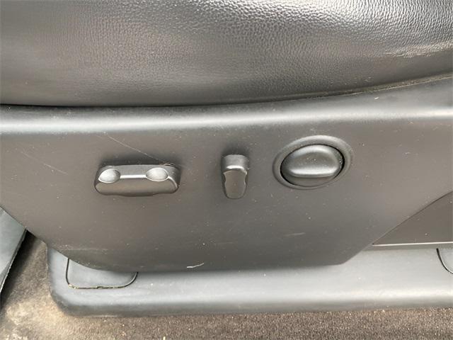 used 2013 GMC Sierra 2500 car, priced at $28,795