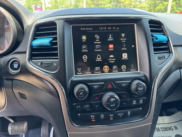 used 2017 Jeep Grand Cherokee car, priced at $17,999