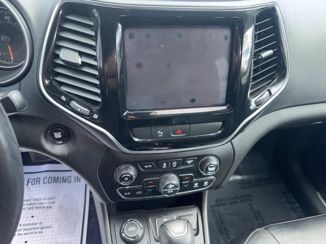 used 2019 Jeep Cherokee car, priced at $18,999