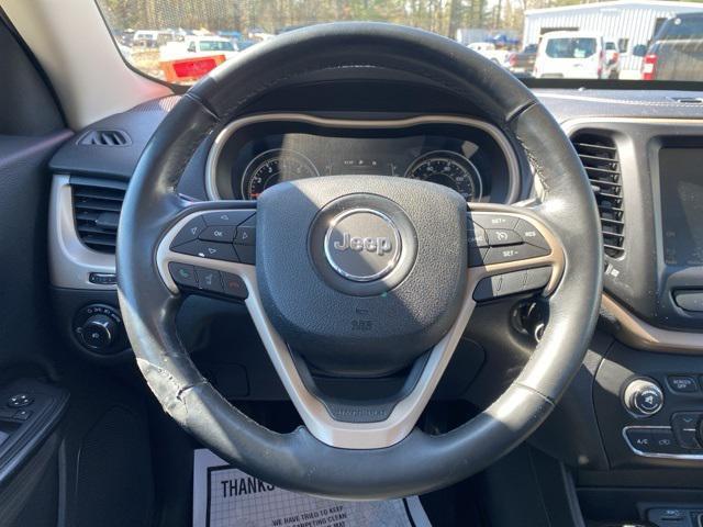 used 2015 Jeep Cherokee car, priced at $7,950
