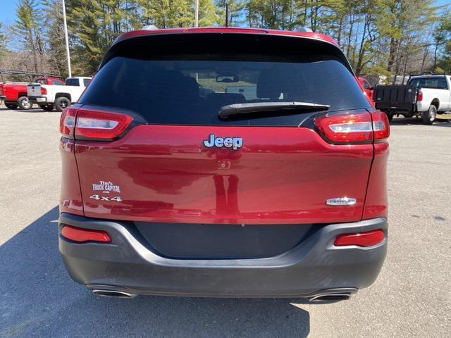 used 2015 Jeep Cherokee car, priced at $7,950