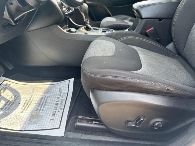 used 2014 Jeep Cherokee car, priced at $6,950