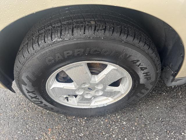 used 2011 Ford Escape car, priced at $2,950