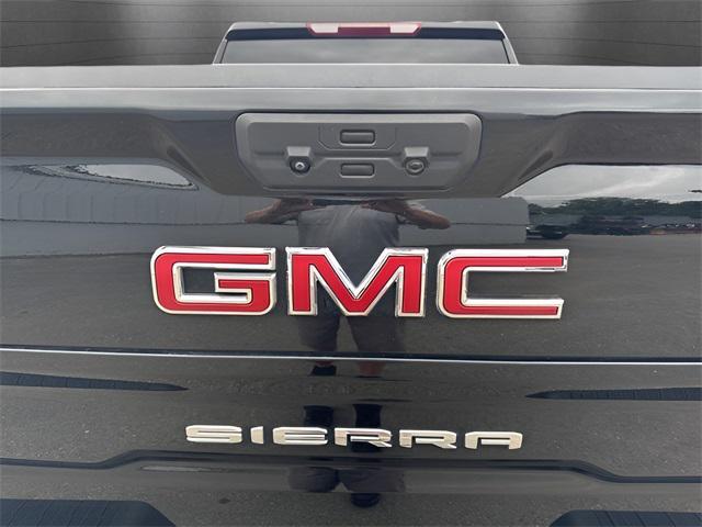 used 2022 GMC Sierra 1500 car, priced at $28,999