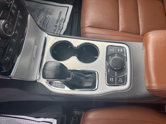 used 2021 Jeep Grand Cherokee car, priced at $27,999
