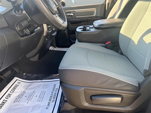 used 2022 Ram 1500 Classic car, priced at $27,999