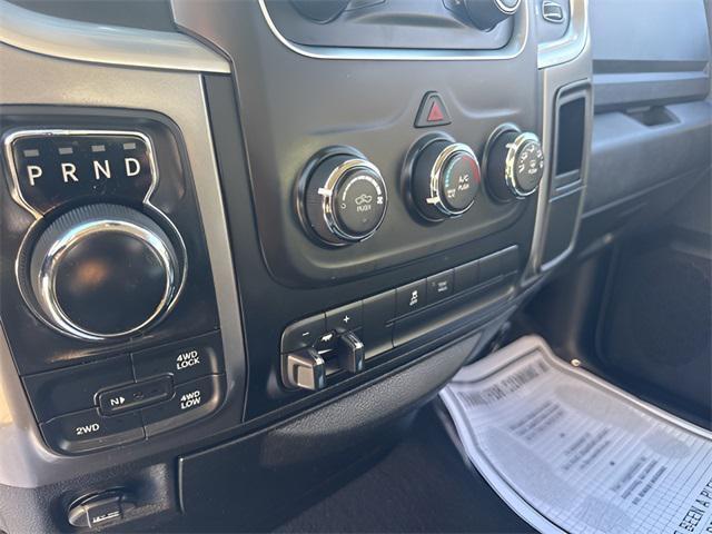 used 2022 Ram 1500 Classic car, priced at $27,999
