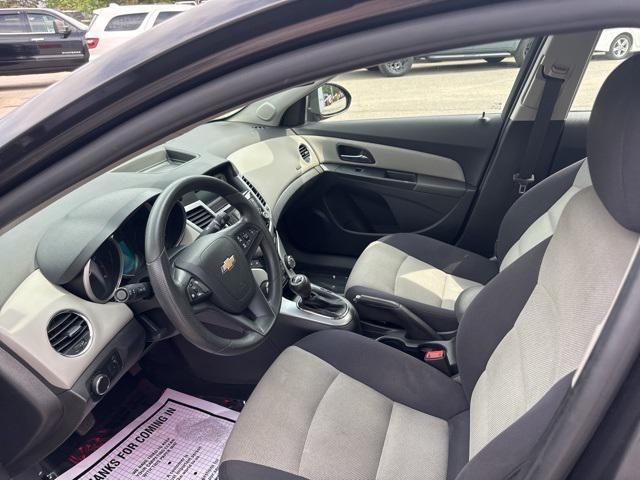 used 2014 Chevrolet Cruze car, priced at $6,999