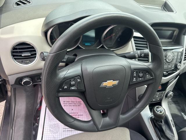 used 2014 Chevrolet Cruze car, priced at $6,999
