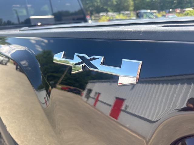 used 2022 GMC Sierra 2500 car, priced at $38,999