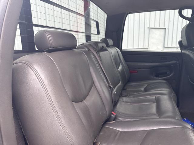 used 2005 Chevrolet Silverado 2500 car, priced at $11,950