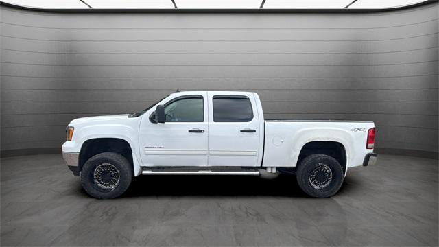 used 2014 GMC Sierra 2500 car, priced at $15,950