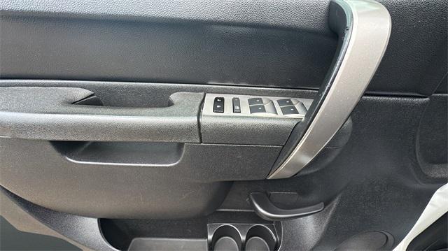 used 2014 GMC Sierra 2500 car, priced at $15,950