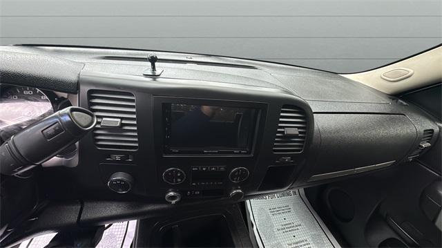 used 2014 GMC Sierra 2500 car, priced at $15,950