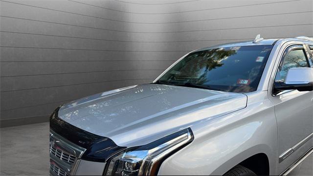 used 2017 Cadillac Escalade car, priced at $27,999