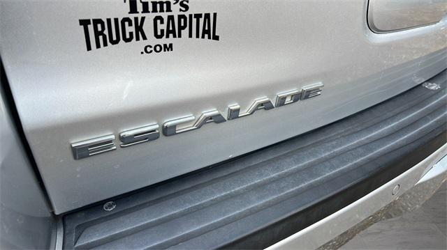 used 2017 Cadillac Escalade car, priced at $27,999