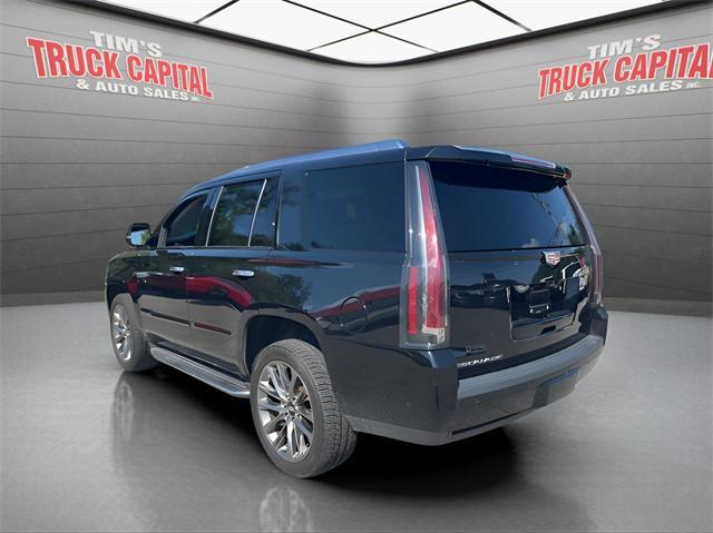 used 2020 Cadillac Escalade car, priced at $30,999