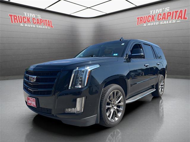 used 2020 Cadillac Escalade car, priced at $30,999
