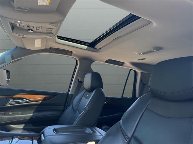 used 2020 Cadillac Escalade car, priced at $30,999