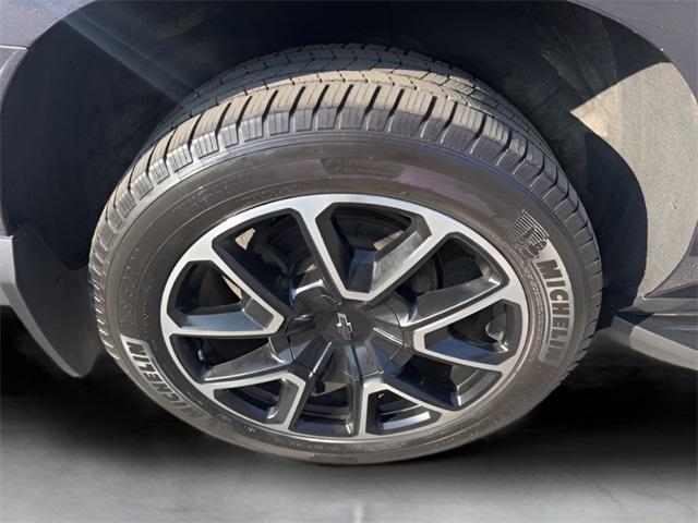 used 2022 Chevrolet Suburban car, priced at $47,999