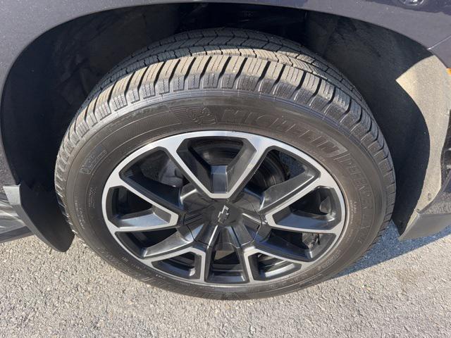 used 2022 Chevrolet Suburban car, priced at $48,999