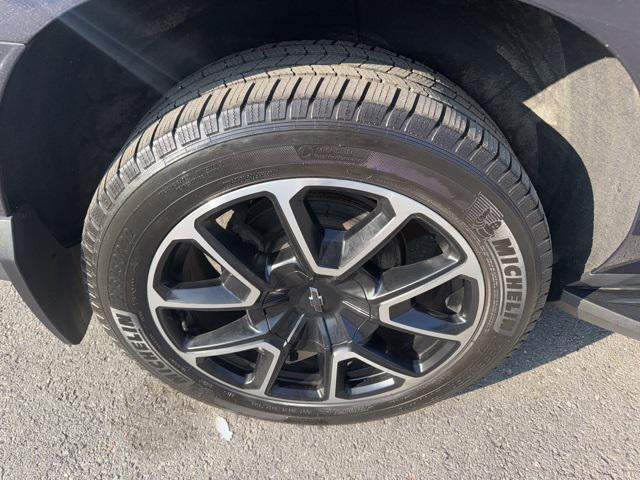 used 2022 Chevrolet Suburban car, priced at $48,999