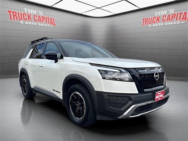 used 2024 Nissan Pathfinder car, priced at $30,999