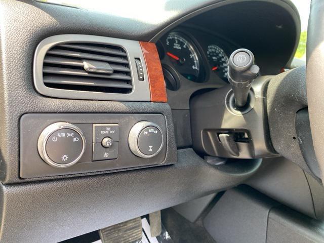 used 2014 GMC Yukon car, priced at $16,999