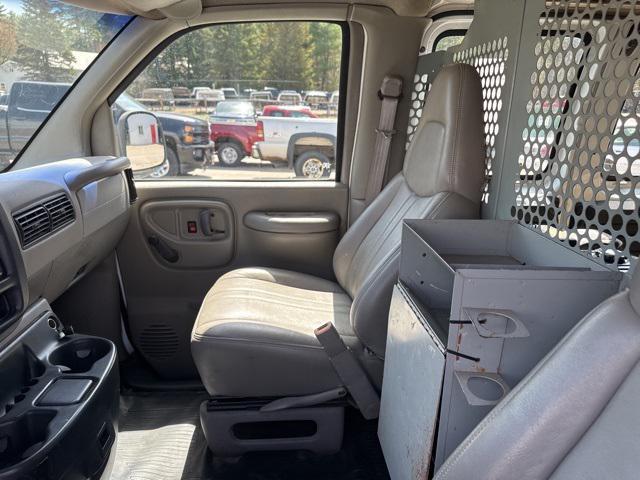 used 2000 GMC Savana 1500 car, priced at $6,950