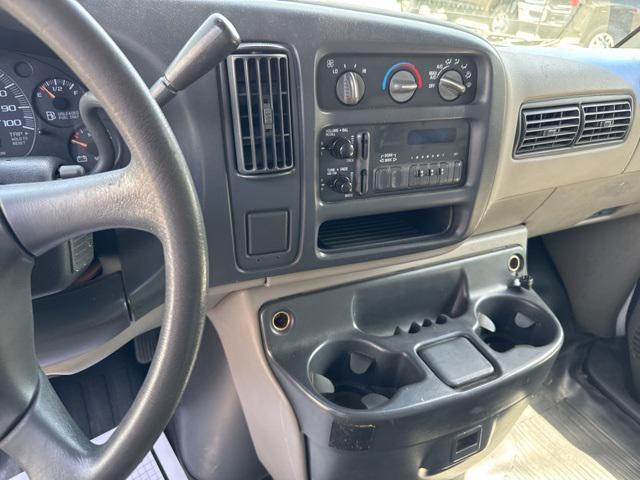 used 2000 GMC Savana 1500 car, priced at $6,950