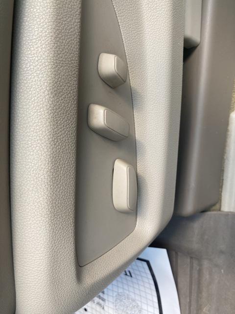 used 2018 GMC Yukon car, priced at $28,999