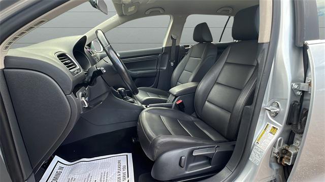 used 2014 Volkswagen Jetta SportWagen car, priced at $9,499