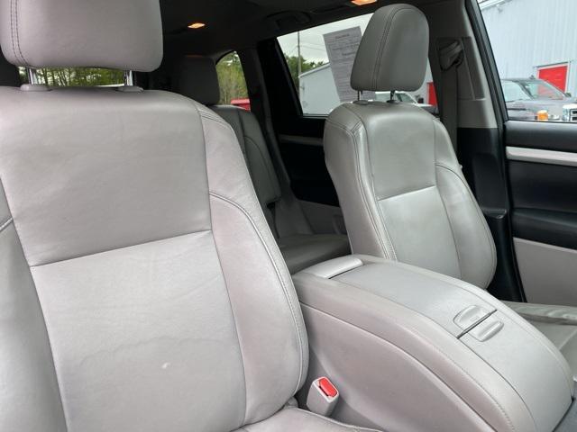 used 2016 Toyota Highlander car, priced at $18,999