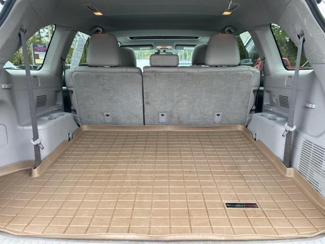 used 2016 Toyota Highlander car, priced at $17,999