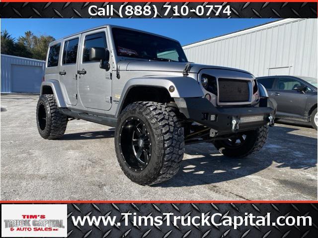 used 2014 Jeep Wrangler Unlimited car, priced at $17,999