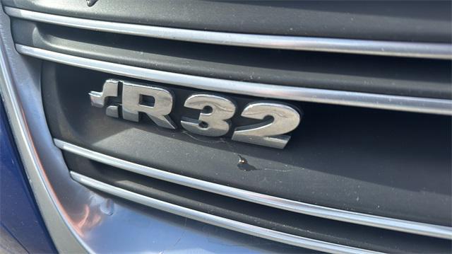 used 2008 Volkswagen R32 car, priced at $8,999