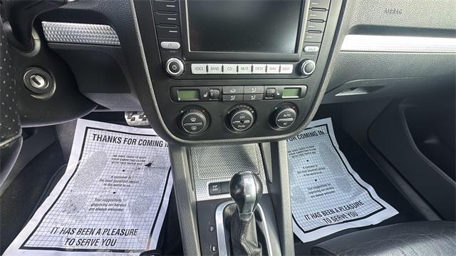 used 2008 Volkswagen R32 car, priced at $8,999