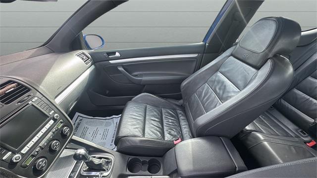 used 2008 Volkswagen R32 car, priced at $8,999