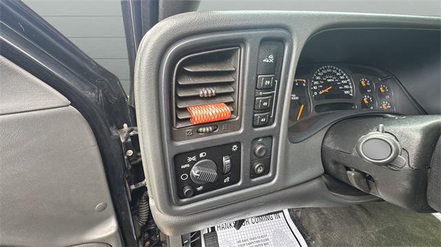 used 2004 GMC Sierra 2500 car, priced at $12,950