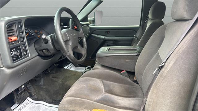 used 2004 GMC Sierra 2500 car, priced at $12,950