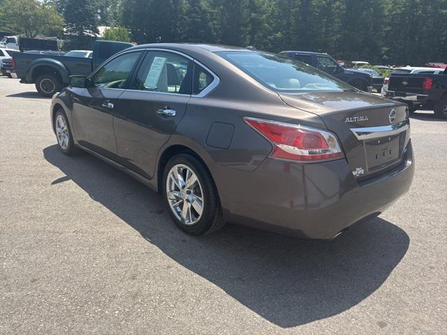 used 2014 Nissan Altima car, priced at $6,875