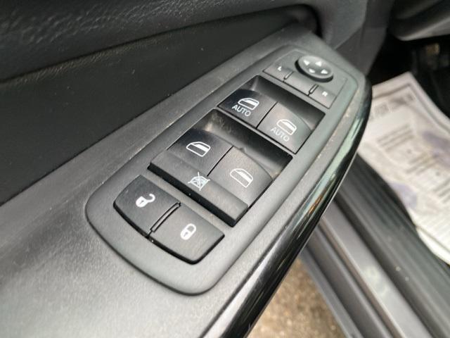 used 2019 Jeep Cherokee car, priced at $15,999