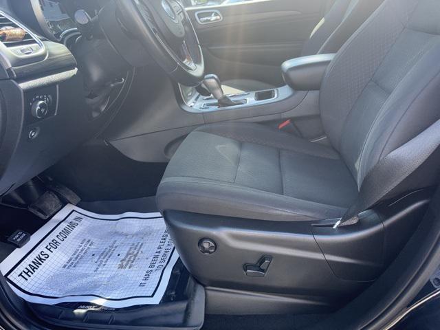 used 2019 Jeep Grand Cherokee car, priced at $17,999