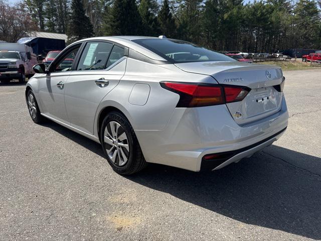 used 2019 Nissan Altima car, priced at $14,999