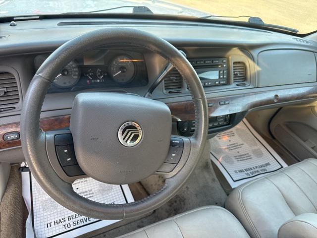 used 2008 Mercury Grand Marquis car, priced at $2,950