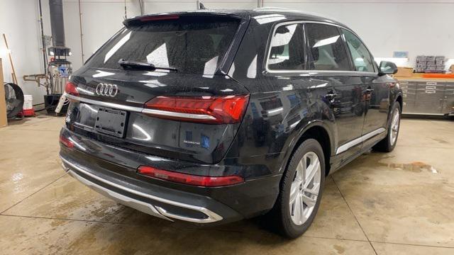 used 2021 Audi Q7 car, priced at $30,999