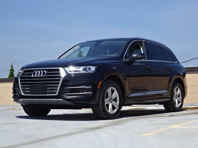 used 2018 Audi Q7 car, priced at $18,900