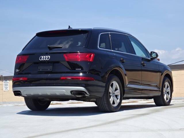 used 2018 Audi Q7 car, priced at $18,900