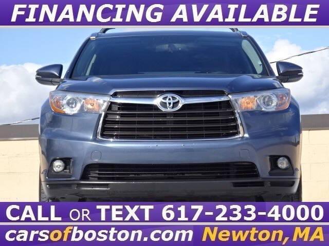 used 2015 Toyota Highlander car, priced at $16,900