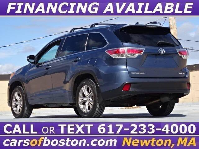 used 2015 Toyota Highlander car, priced at $16,900